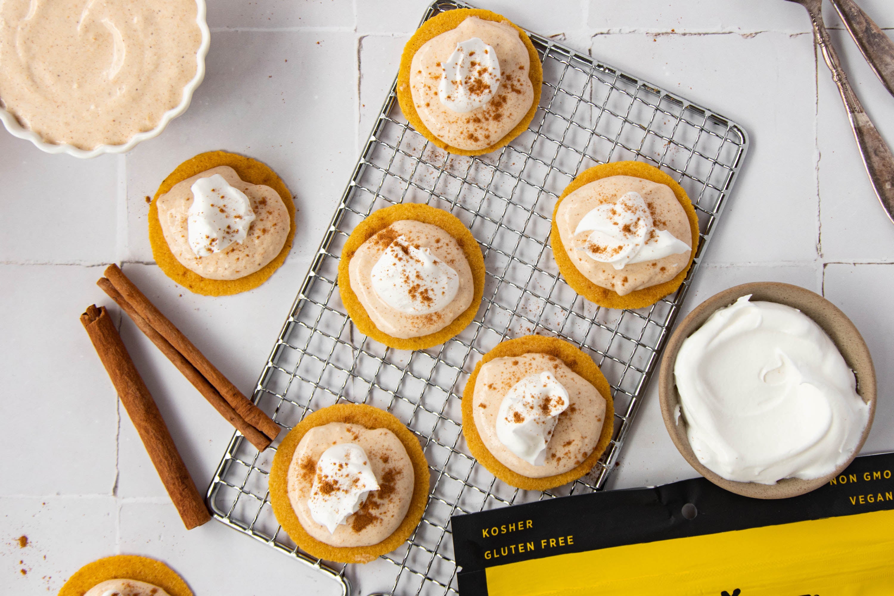 Pumpkin Cheesecake Bites