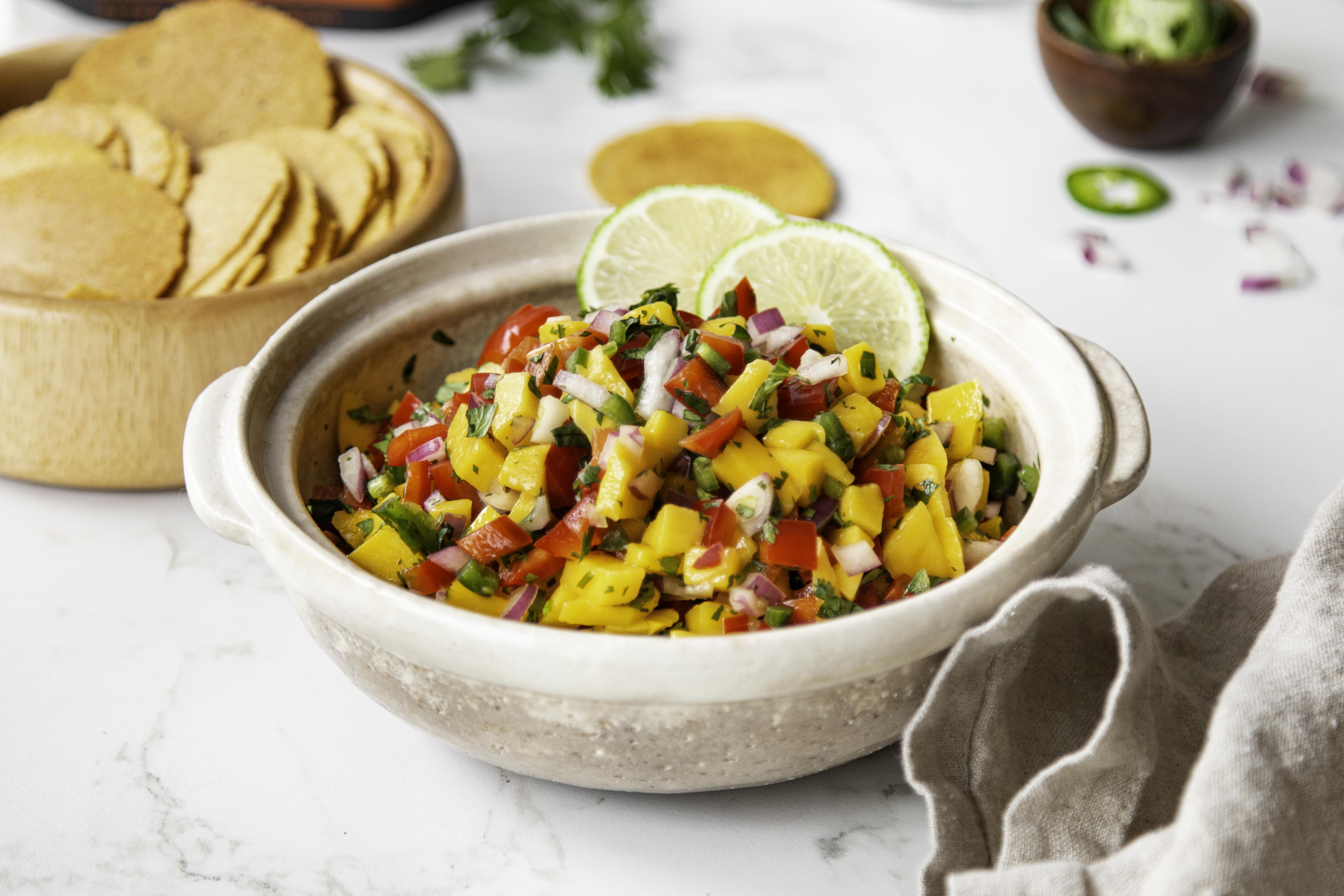 Chunky Mango Pico de Gallo